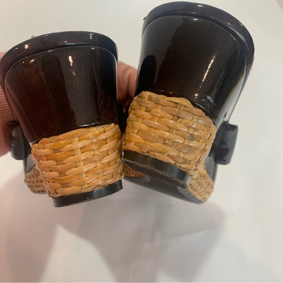 PAOLO chocolate brown patent wedge thong sandal with woven bottom size 11 - Picture 9 of 16